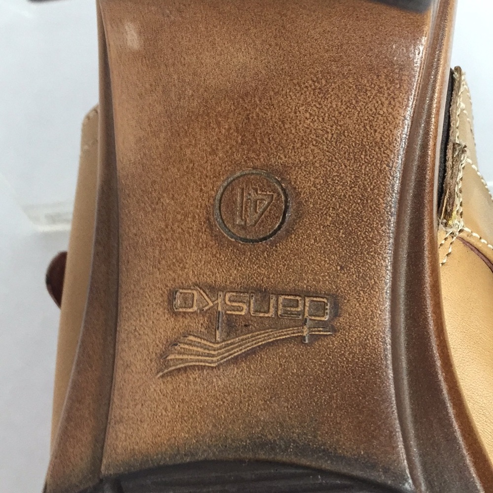 Dansko Clogs Slip On Tan Clogs Size 41 - image 8